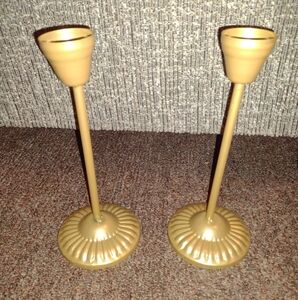 2 Candle Holders